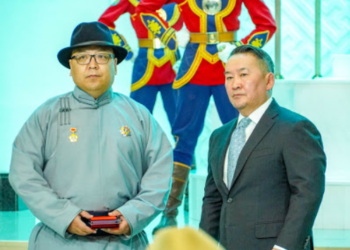 УРСААД ЯВЧИХАЖ МЭДЭХ ТӨМӨР ЗАМ БАРЬСАН ГЭХ ХӨДӨЛМӨРИЙН БААТАР Н.УДААНЖАРГАЛ…