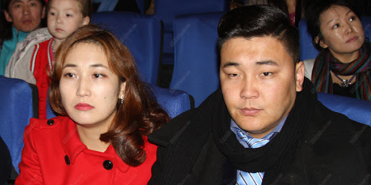 МУГЖ Г.Ариунбаатар өмнөх амьдралдаа цэг тавин бүрэн дуусгаж, гэрлэлтээ цуцлуулсан уу?