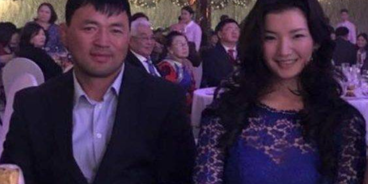 Гарамханд: Би А.Сүхбат гэж бөх,  бизнесмен, мөнгө төгрөгтэй хүн ч гэж бодоогүй