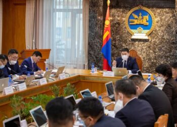 Шуурхай: Засгийн газар шатахууны асуудлаар ээлжит бус хуралдаан зарлалаа