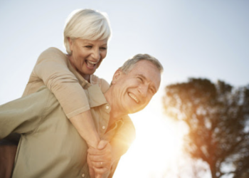 Өөрийнхөө хөгшин хувилбарт  захих захиас: Ямарч нөхцөлд нас  намбандаа байгаарай!