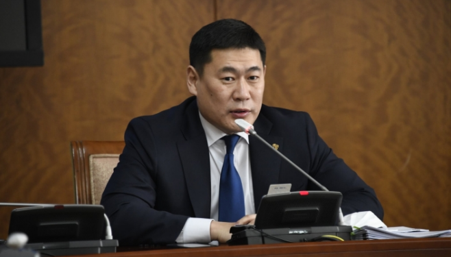 Ерөнхий сайд аа,  шантаажчдын  гарт  мөхөж байгаа эдийн засгаа  авраач!