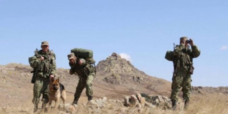 Хил зөрчсөн хятад иргэнд  Улаанбаатараас  хоёр жил гарахгүй  байх шийтгэл оноожээ