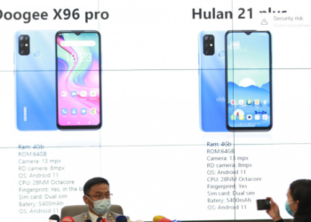 “Hulan21” брэнд Хятадад хийсэн бэлэн утсыг сэлбэг гэж мэдүүлсэн байжээ