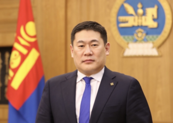 Л.Оюун-Эрдэнэ: Бүргэд  өндөрт  нисэхдээ  илүү алсыг хардаг