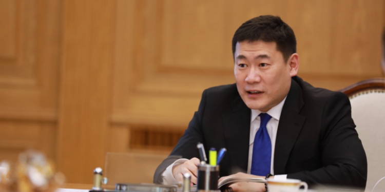 Л.ОЮУН-ЭРДЭНЭ: ДӨРӨВ  ДЭХ  ТУНГИЙН СУДАЛГААНУУД ХИЙГДЭЖ БАЙНА