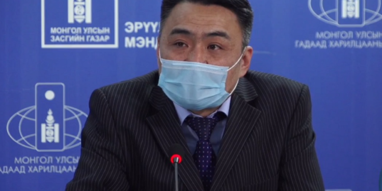 О.БАТБАЯР: ВАКЦИНЫ   ГУРАВДУГААР  ТУНД ХАМРАГДААГҮЙ ХҮМҮҮС ХҮНДЭЭР ӨВДӨЖ БАЙНА