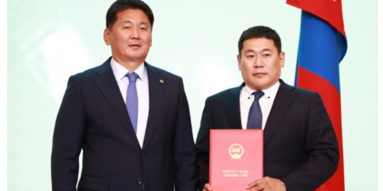 ИРГЭДЭД ТААЛАГДАЖ БУЙ УЛС ТӨРЧДИЙН ЖАГСААЛТЫГ ЕРӨНХИЙЛӨГЧ, ЕРӨНХИЙ САЙД НАР ТЭРГҮҮЛЭВ