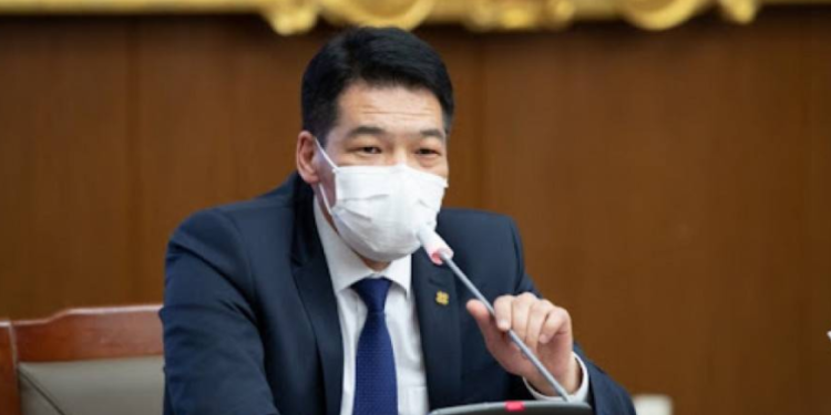 С.Энхболд: Дуслын шингэний 14 хоногийн нөөцтэй