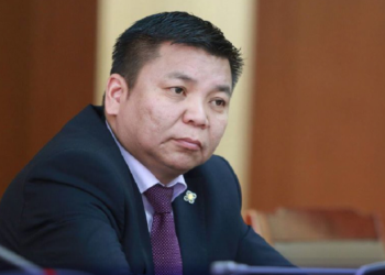 Л.Энхболдын  эргэлдэх  мөнгө,  эрх ямбыг нэмэгдүүлсээр байх уу