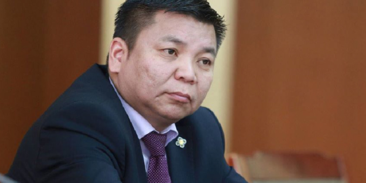 Л.Энхболдын  эргэлдэх  мөнгө,  эрх ямбыг нэмэгдүүлсээр байх уу