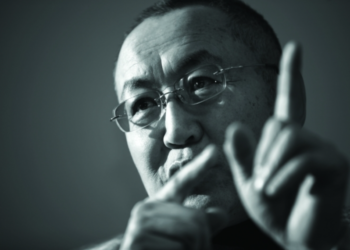 Ц.Дэмбэрэл: Ядуурах  тусам  аз  жаргалаас  холдоно