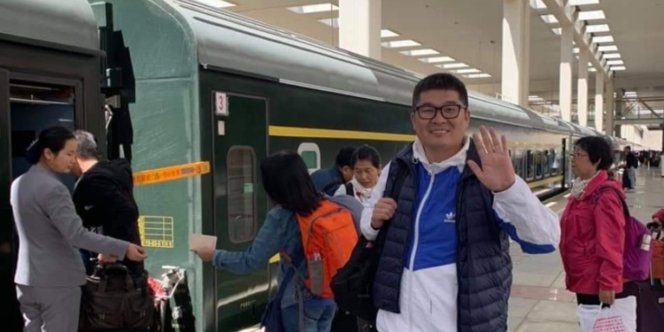 Дотор  арзайтал  бичжээ.  Юм  бичвэл  ингэж л бичих хэрэгтэй…