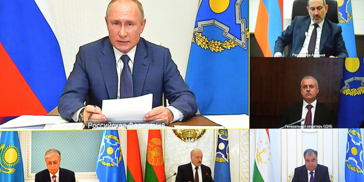 Путин: Гаднын түрэмгийлэгчдээс Казахстаныг хамгаалж чадлаа