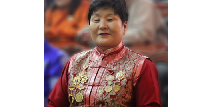 Ц.САРАНТУЯА: ЭР, ЭМ ХҮМҮҮС ХЭРЭЛДЭЖ, ҮР ХҮҮХДЭЭ ХАРААЖ ЗАГНАХАД ЛУС ХИЛЭГНЭЖ ӨВЧИН ЗОВЛОН ЭЭРДЭГ