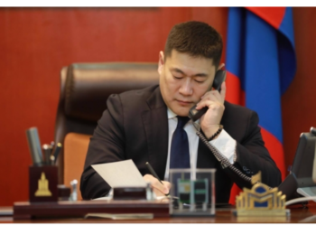 Л.Оюун-Эрдэнэ,  болж л  байна