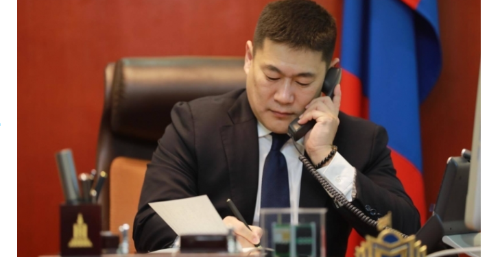 Л.Оюун-Эрдэнэ,  болж л  байна