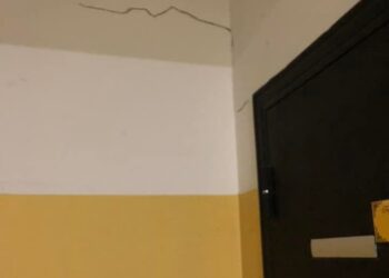 Ашиглалтад ороод 8 сар болж буй “Garden villa” хотхоны хананд ан цав гарсанд оршин суугчид гомдолтой байна