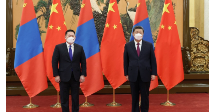 Ши Жинпинийн Монголд ирээд хэлсэн үгийг Л.Оюун-Эрдэнэ Хятадад очоод “сануулжээ”