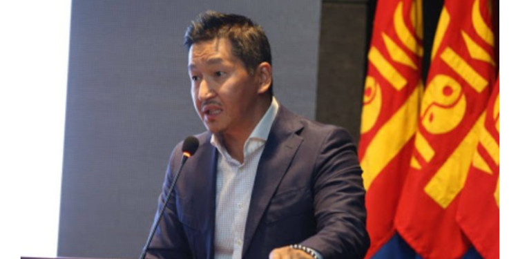 Т.Ганболд: Ийм хөгийн  бөхөнцөрүүд  сонгохоо  больцгоогооч Mонголчуудаа!!!