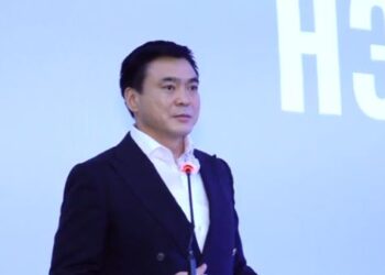 С.Амарсайхан сайд иргэдийн эрүүл мэндэд анхаарч эхэлжээ