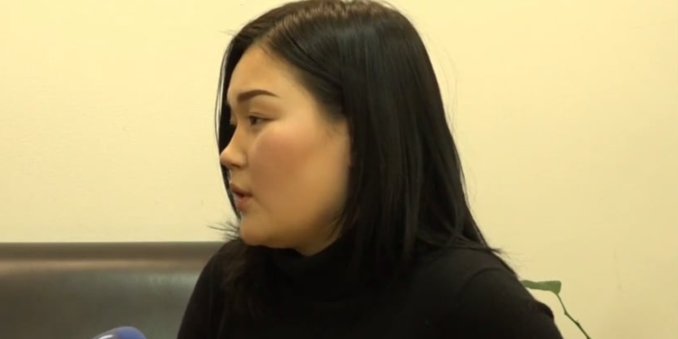 Б.Ариунзаяа: Намайг уучлаарай, ичиж байна