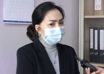 97 дугаар сургуулийн багш Л.Цэрэнбадам сурагчдаа зодож буй дүрс камерт бичигджээ
