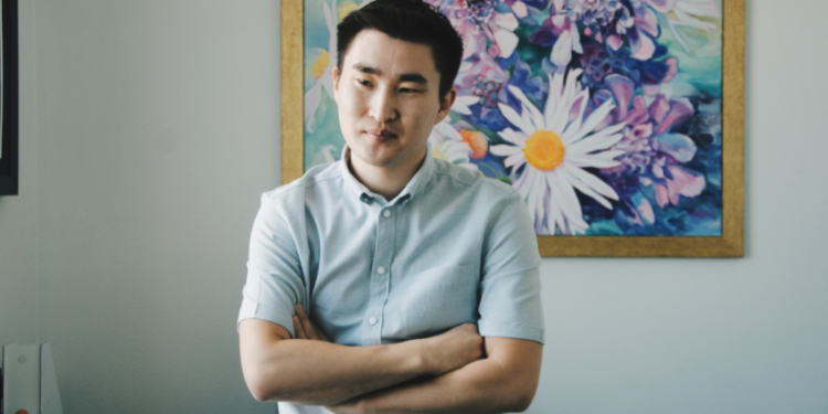 Комедиан Б.Идэр-Од:  Манайд юмны үнэ арай л өсчихжээ