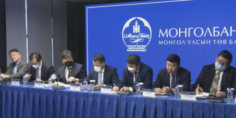 Монголбанк:  2022 онд   Монгол  Улсын эдийн засаг 5.1 хувиар  өсөх төлөвтэй байна    Tweet