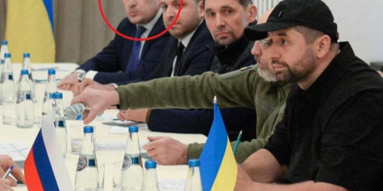 Украины талаас хэлэлцээр орсон Д.Киреев учир битүүлгээр нас баржээ