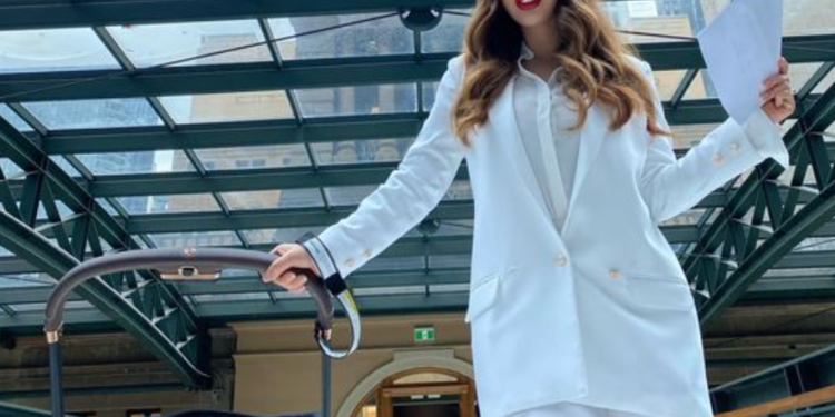 “Оогий” брэндийн О.Оюунцэцэг: Эрхэм эмэгтэй гишүүд ээ! Хүүхдийн тэрэг явдаг замтай болгож өгнө үү