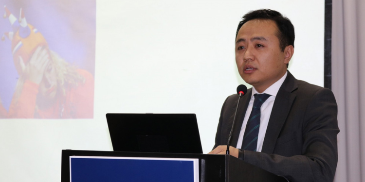 Зээл авахад  5 мод тарьсан байхыг шаардаж,  банкуудыг “Нэг тэрбум мод” хөдөлгөөнд оролцуулж болно