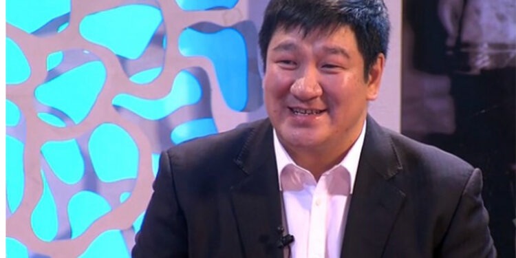 Жүжигчин М.Баярмагнайг цагдаагийн байгууллагад шалгуулж ял онооно