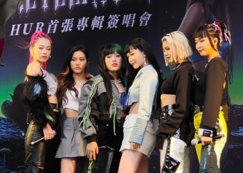 Тайванийн охидын хамтлагийн монгол гишүүн Sizi: Аав, ээж маань миний үнэнч сонсогч болсон