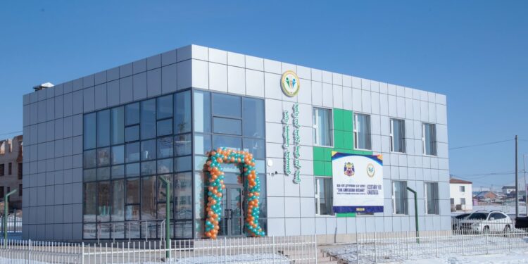 Хан-Уул дүүрэгт олон улсын стандартад нийцсэн жишиг өрхийн эрүүл мэндийн төв ашиглалтад орлоо