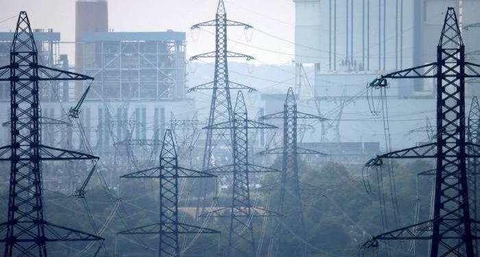 ШУУРХАЙ: Монголд нийлүүлдэг эрчим хүчээ өнөөдрөөс эхлэн ОХУ хугацаагүйгээр хязгаарлалаа