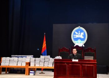 Хөгжлийн банк: Ё.Баатарбилэг нарын хэргийг бүхэлд нь хүчингүй болгосон