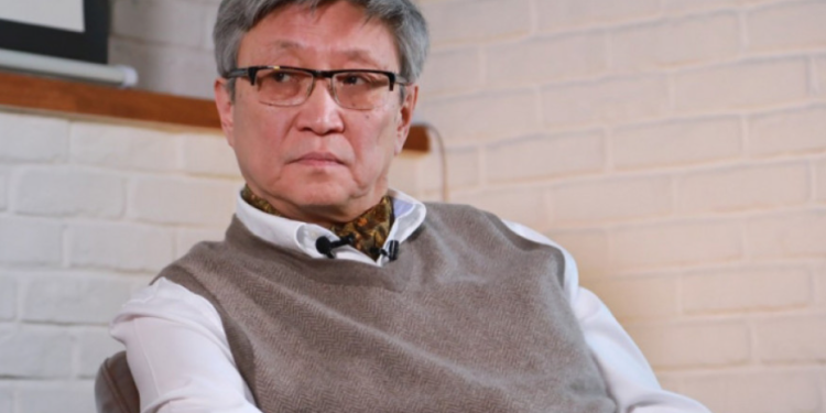 С.Баяр: Ц.Элбэгдоржийн хэлсэндээ хүрдэггүй, эгзэгтэй үед муридаг зан нь осолтой