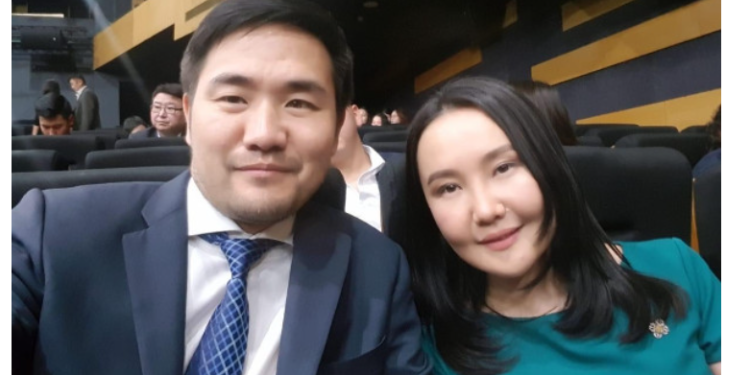 ЁС ЗҮЙН ХАРИУЦЛАГА: Охин үрээ сандлаас савж унагадаг УИХ-ын гишүүн Ч.Ундрам