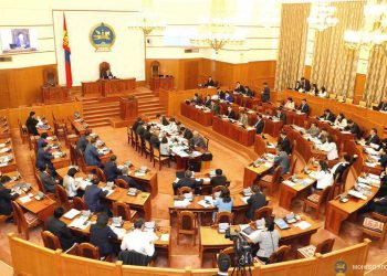 УИХ-ын 52 гишүүн тэрбум төгрөг авсан гэв үү?