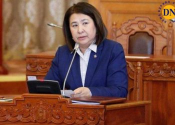 Ц.Гарамжавыг төрийн нууц хууль бусаар олж авсан, голын голдирол өөрчилсөн зэрэг хэргээр шалгажээ