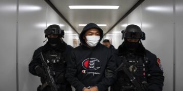 Интерполын шугамаар эрэн сурвалжлагдаж байсан П.Эрхэсийг 461 дүгээр ангиас суллажээ