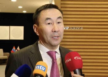 “Ухаахудаг”-аас ухарвал Засгийн газар унасантай адилхан болно