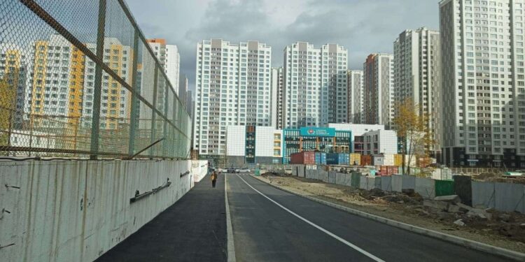 “Хүннү 2222” хорооллыг “Ривер гарден” хотхонтой холбосон авто замын хөдөлгөөнийг нээлээ