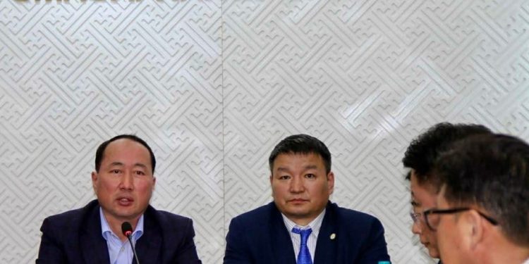 БҮТЭЛГҮЙ САЙДЫН УНХИАГҮЙ ТОМИЛГООНООС БОЛЖ МОНГОЛ УЛСЫН МАХНЫ ЭКСПОРТ ЗОГСЛОО